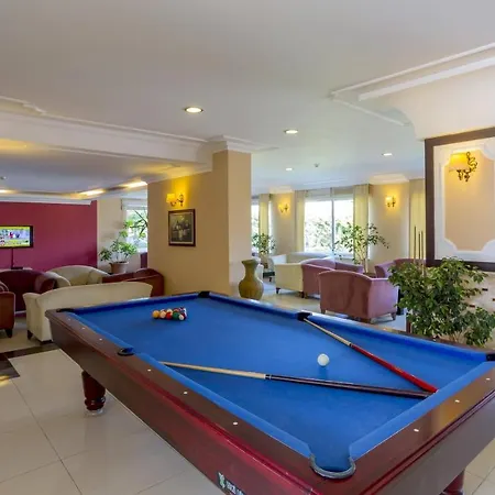 Sandy Beach Alanya Hotel فندق 4*